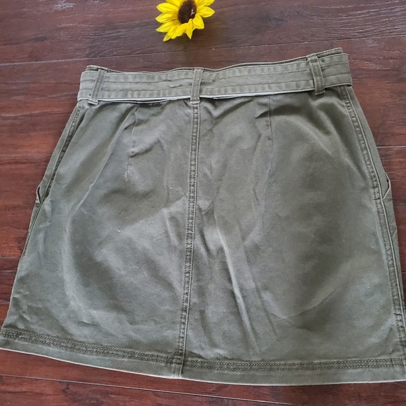 ABERCROMBIE & FITCH ARMY GREEN SKIRT - Picture 5 of 7